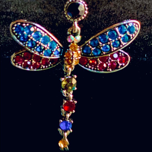 Gorgeous handmade butterfly earrings!! - Picture 2 of 3